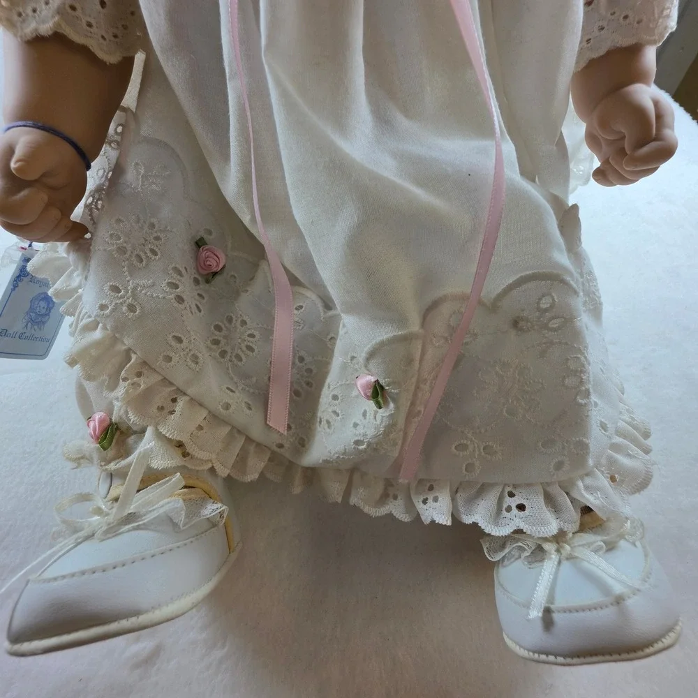 Lloyd Middleton Royal Vienna Collection Miranda Crying Porcelain Doll White Lace